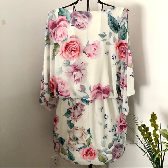 Floral Mini dress - Picture 8 of 11